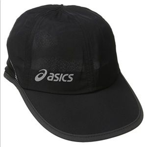 ASICS hat